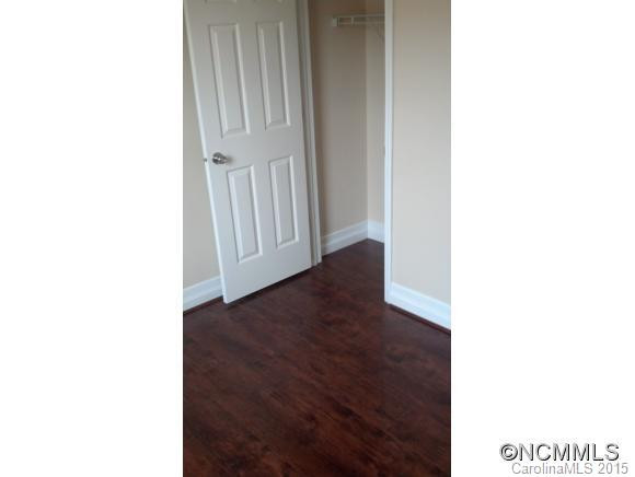 296 Staghorn Ct - Photo 18