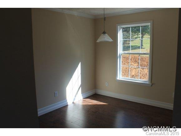 296 Staghorn Ct - Photo 10