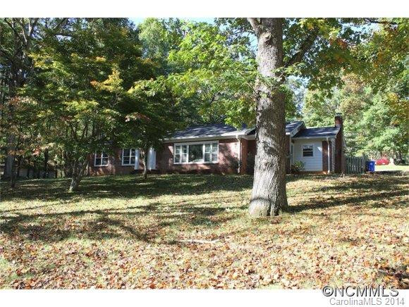 372 Kenilworth Road - Photo 2