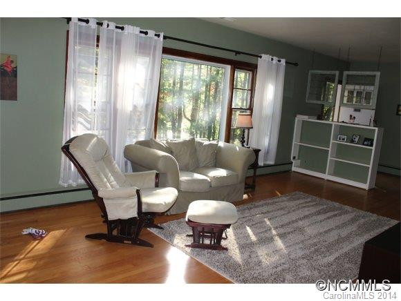372 Kenilworth Road - Photo 4