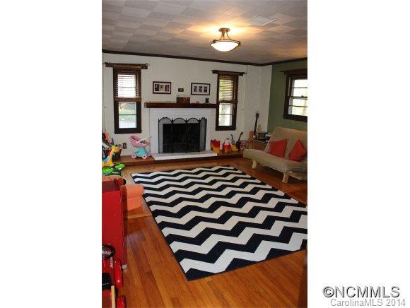 372 Kenilworth Road - Photo 8