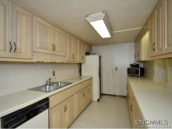 704 ERKWOOD DRIVE - Photo 11