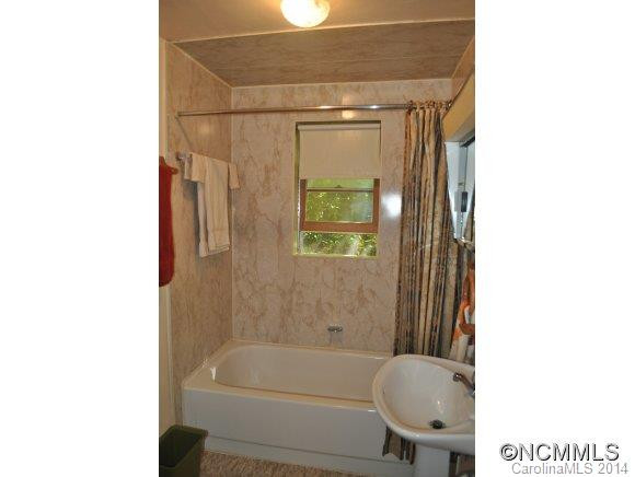 115 Laurel Circle - Photo 13