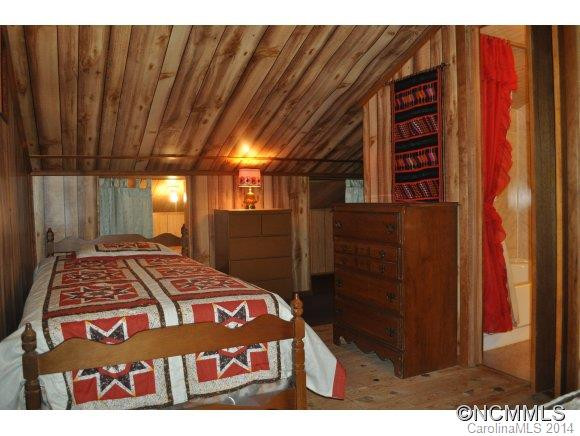 115 Laurel Circle - Photo 9