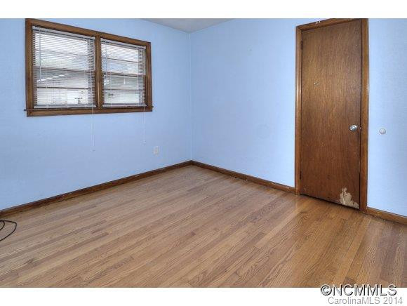 1533 Allens Creek Rd - Photo 13