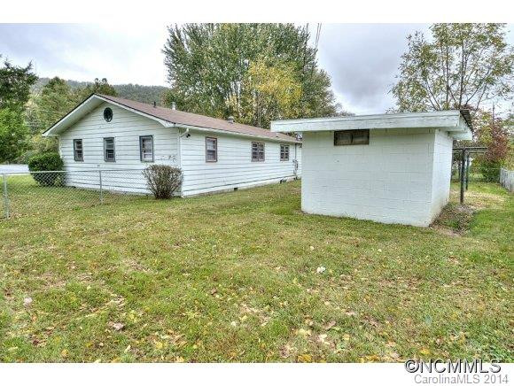 1533 Allens Creek Rd - Photo 3