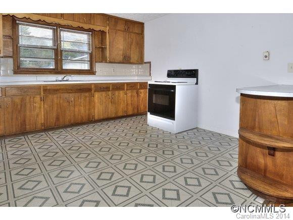 1533 Allens Creek Rd - Photo 8