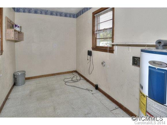 1533 Allens Creek Rd - Photo 10