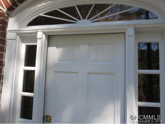 5 Silverstone Drive - Photo 3