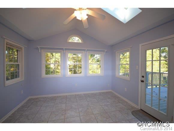 21 Laurel Park Drive - Photo 5