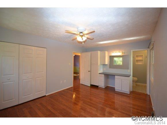 21 Laurel Park Drive - Photo 7