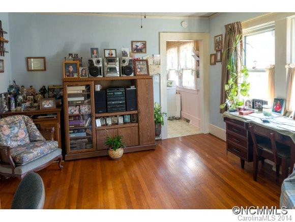 207 Westwood Place - Photo 8