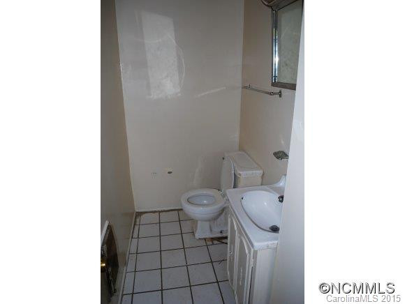 29 West Chapel Circle - Photo 10
