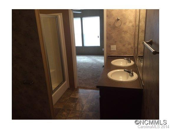 91 Old Woods Drive - Photo 4
