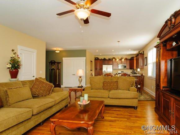 7 Olde Cottage Lane - Photo 4