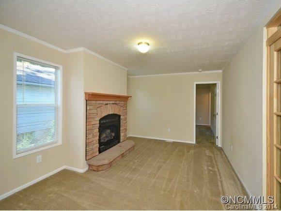 153 SYCAMORE DRIVE - Photo 10