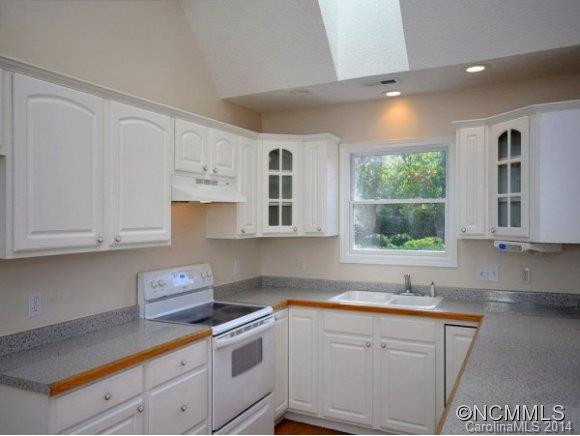 46 HONEYCOMBE CR - Photo 5