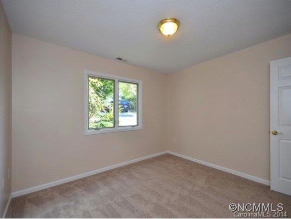 46 HONEYCOMBE CR - Photo 10