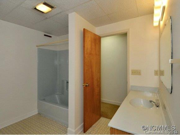 2448 RICEVILLE RD - Photo 13