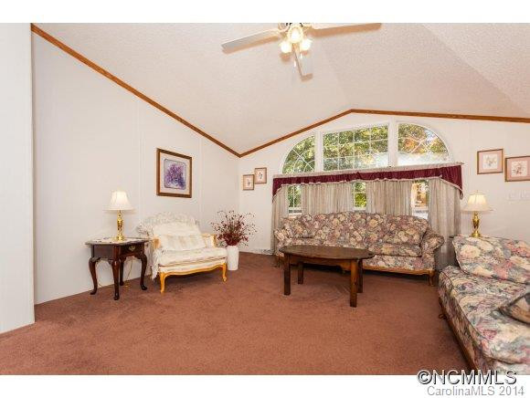 18 Spencer Road - Photo 11
