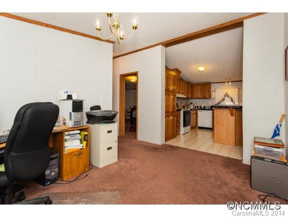 18 Spencer Road - Photo 16