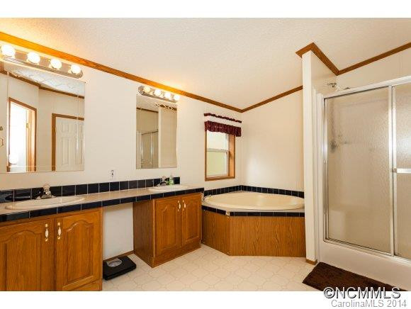 18 Spencer Road - Photo 18