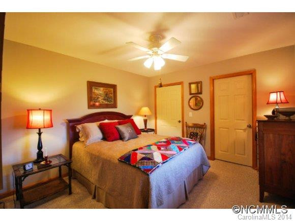 307 Ben Nevis Road - Photo 9