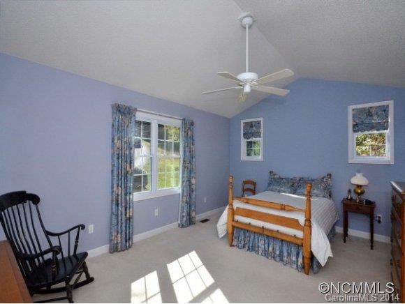 67 BEAUMONT DRIVE - Photo 13