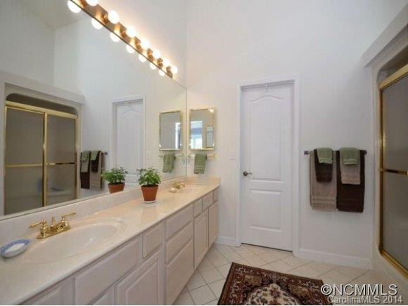 67 BEAUMONT DRIVE - Photo 15