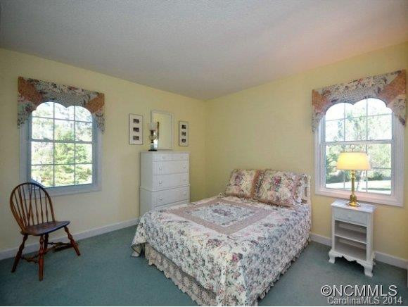67 BEAUMONT DRIVE - Photo 16