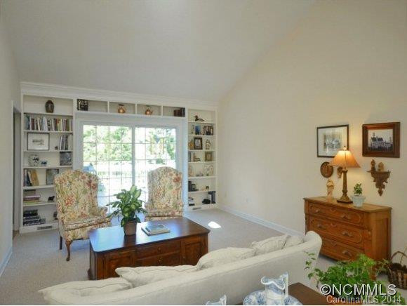 67 BEAUMONT DRIVE - Photo 5