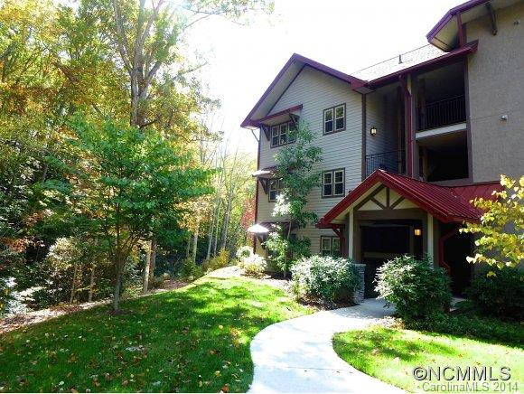 1659 COUNTRY CLUB DRIVE, UNIT D201