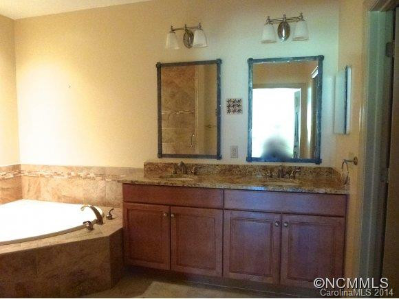 1659 COUNTRY CLUB DRIVE, UNIT D201 - Photo 18