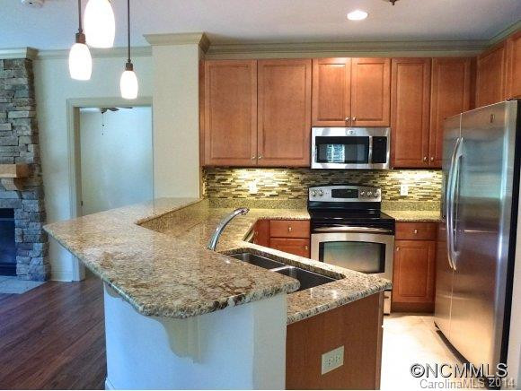 1659 COUNTRY CLUB DRIVE, UNIT D201 - Photo 4