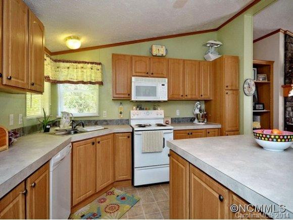 130 Poppas Place - Photo 7