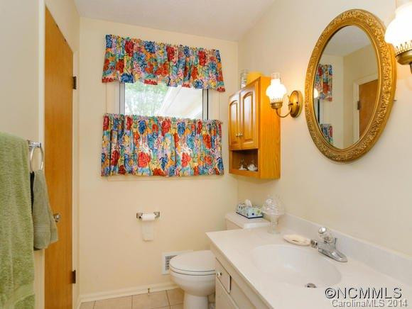 5 Knollridge Road - Photo 16