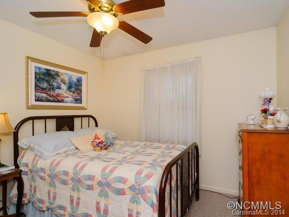 5 Knollridge Road - Photo 17