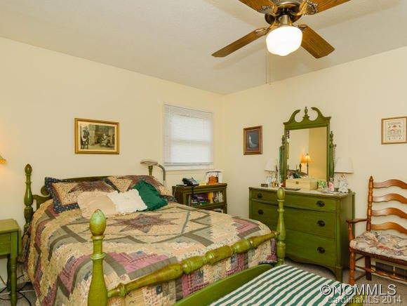 5 Knollridge Road - Photo 10