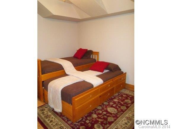 11 Scenic Wolf Drive - Photo 17