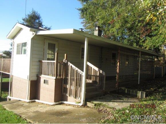 141 Maple Ridge Rd
