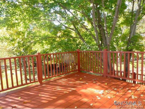 4 Hillview Circle - Photo 2