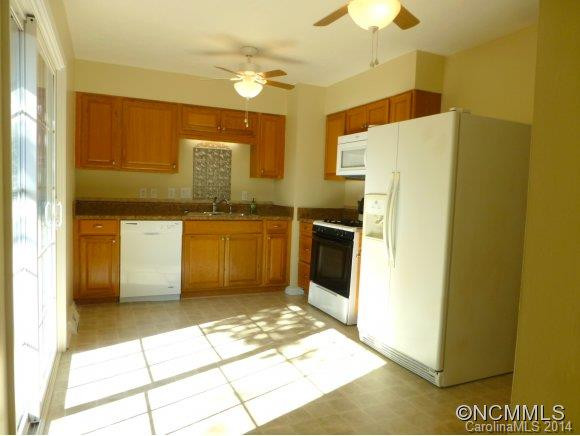 4 Hillview Circle - Photo 4