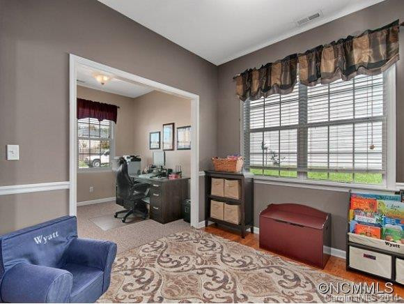 163 YADKIN ROAD - Photo 9