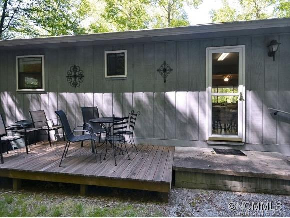 300 CHESTNUT HILL LOOP RD. - Photo 4