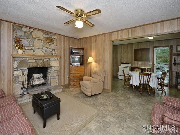 300 CHESTNUT HILL LOOP RD. - Photo 8