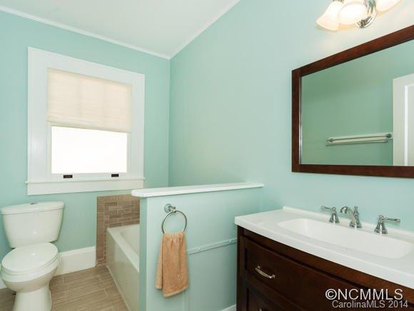 314 Blythe Street - Photo 15