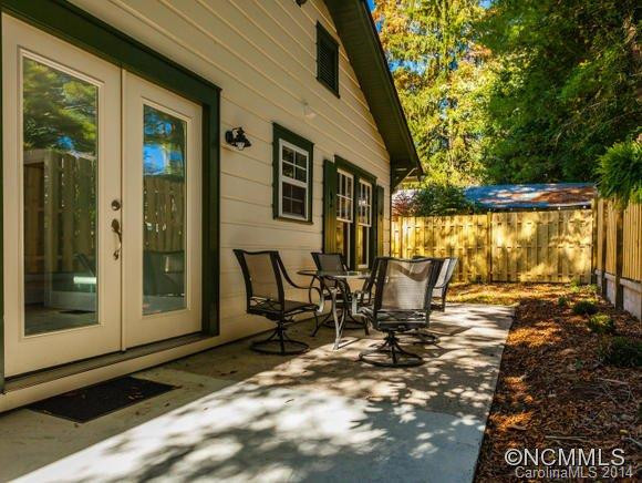 314 Blythe Street - Photo 16