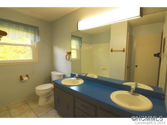 200 Fisher Road - Photo 11