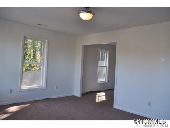 1167 N. Justice Street - Photo 4
