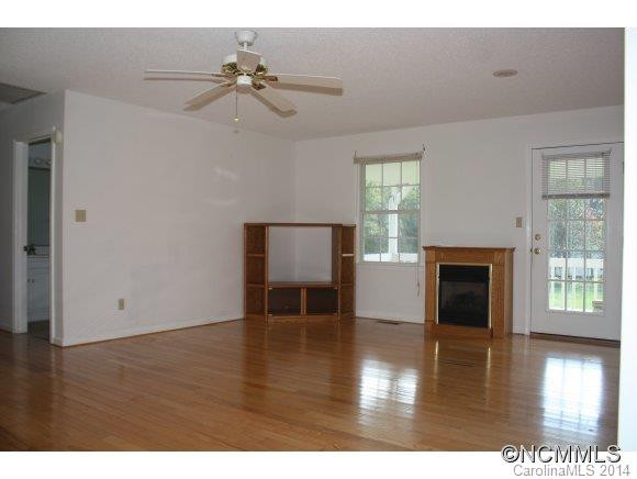 536 Cane Creek Road - Photo 3